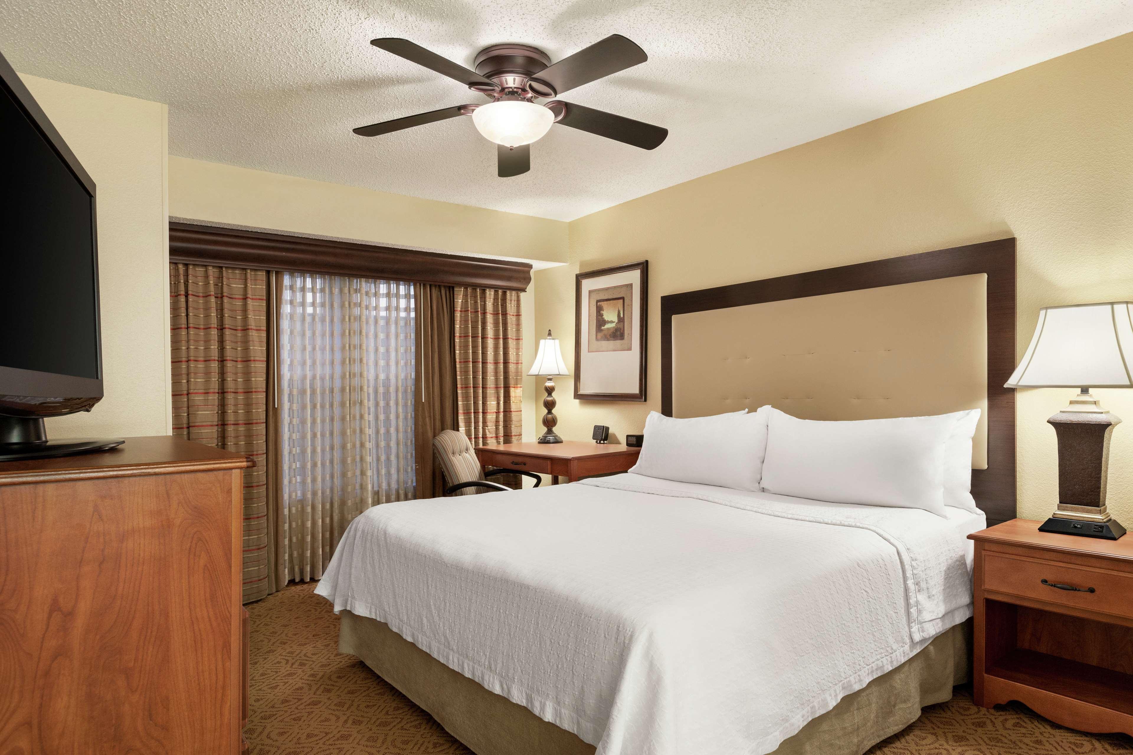 Homewood Suites By Hilton Dallas-Park Central Area Zewnętrze zdjęcie