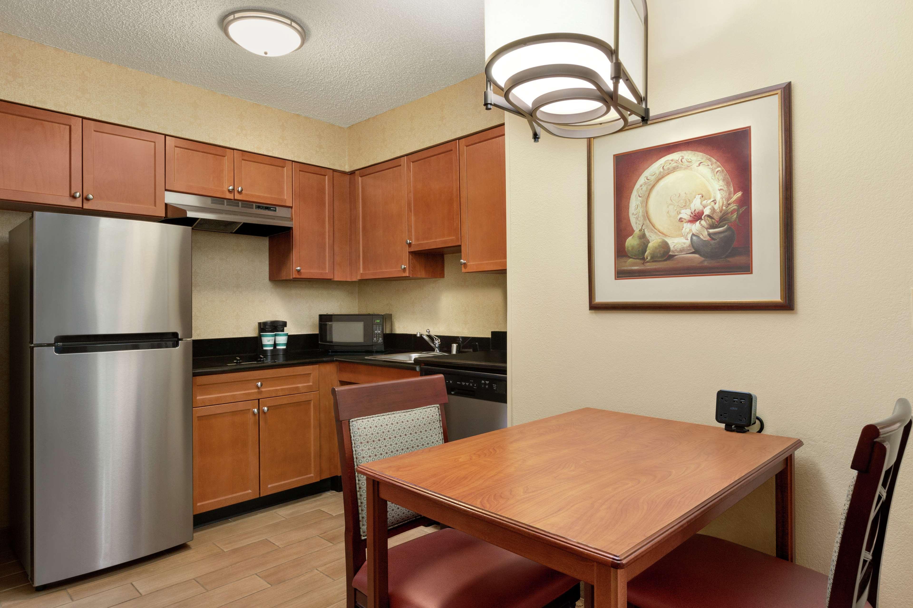 Homewood Suites By Hilton Dallas-Park Central Area Zewnętrze zdjęcie