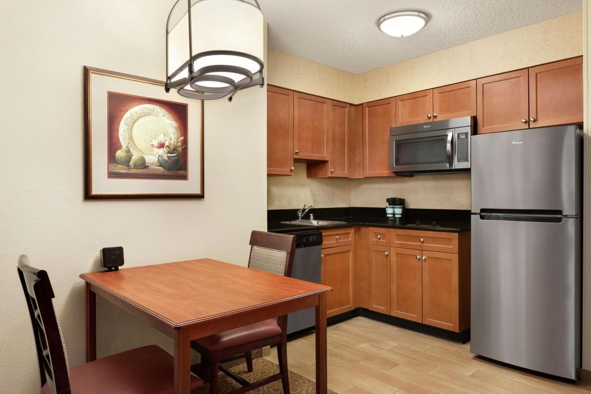 Homewood Suites By Hilton Dallas-Park Central Area Zewnętrze zdjęcie