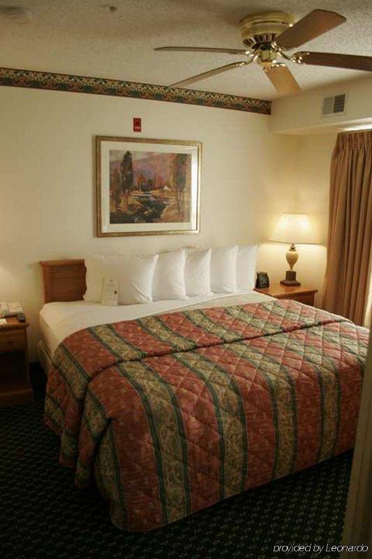 Homewood Suites By Hilton Dallas-Park Central Area Pokój zdjęcie