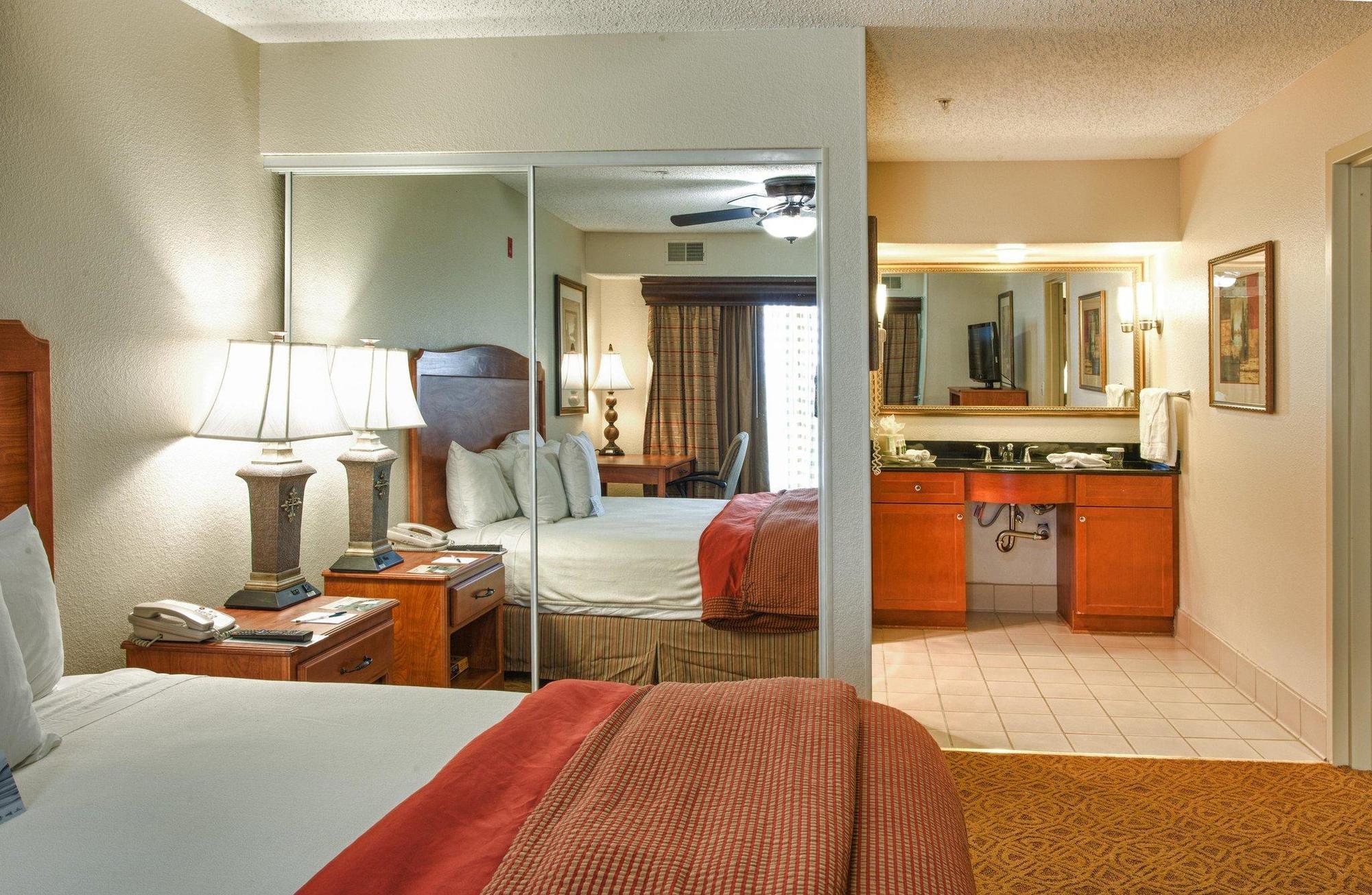 Homewood Suites By Hilton Dallas-Park Central Area Zewnętrze zdjęcie